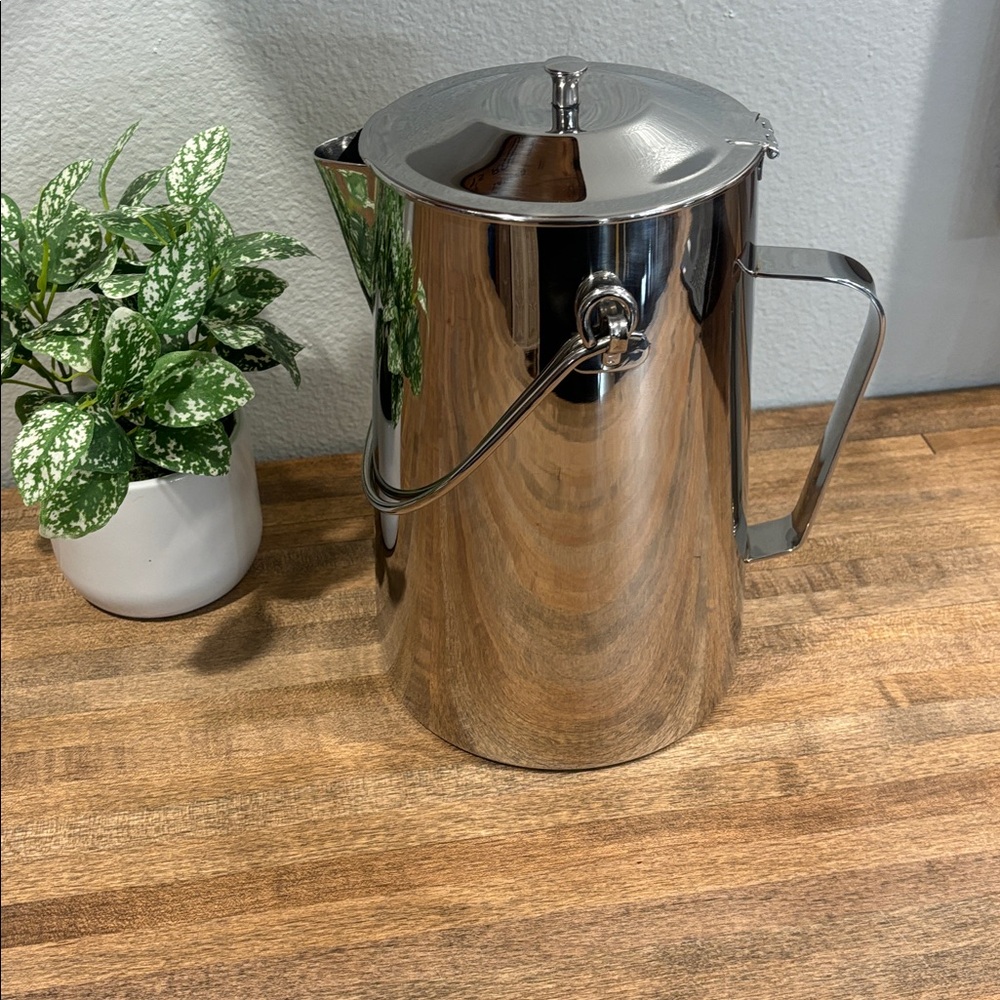 Large 11 inch ~ Stainless Steel Coffee/Tea Kettle ~ 18/10 Stainless Steel ~ HiA - Picture 7 of 10